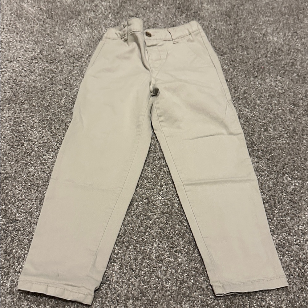 Set of 4 Casual Pants - Blue, Gray, and Tan - Picture 7 of 11